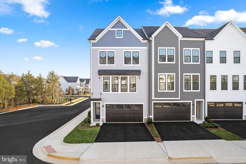 42179 Berrier Farms Terrace, CHANTILLY, VA, 20152 | Card Image