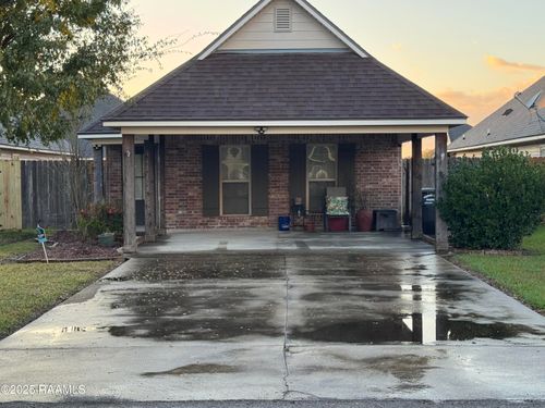 111 Acacia Ln, Abbeville, LA, 70510-2907 | Card Image