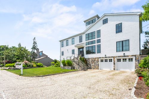 24 Spriteview Ave, Westport, CT, 06880-6932 | Card Image