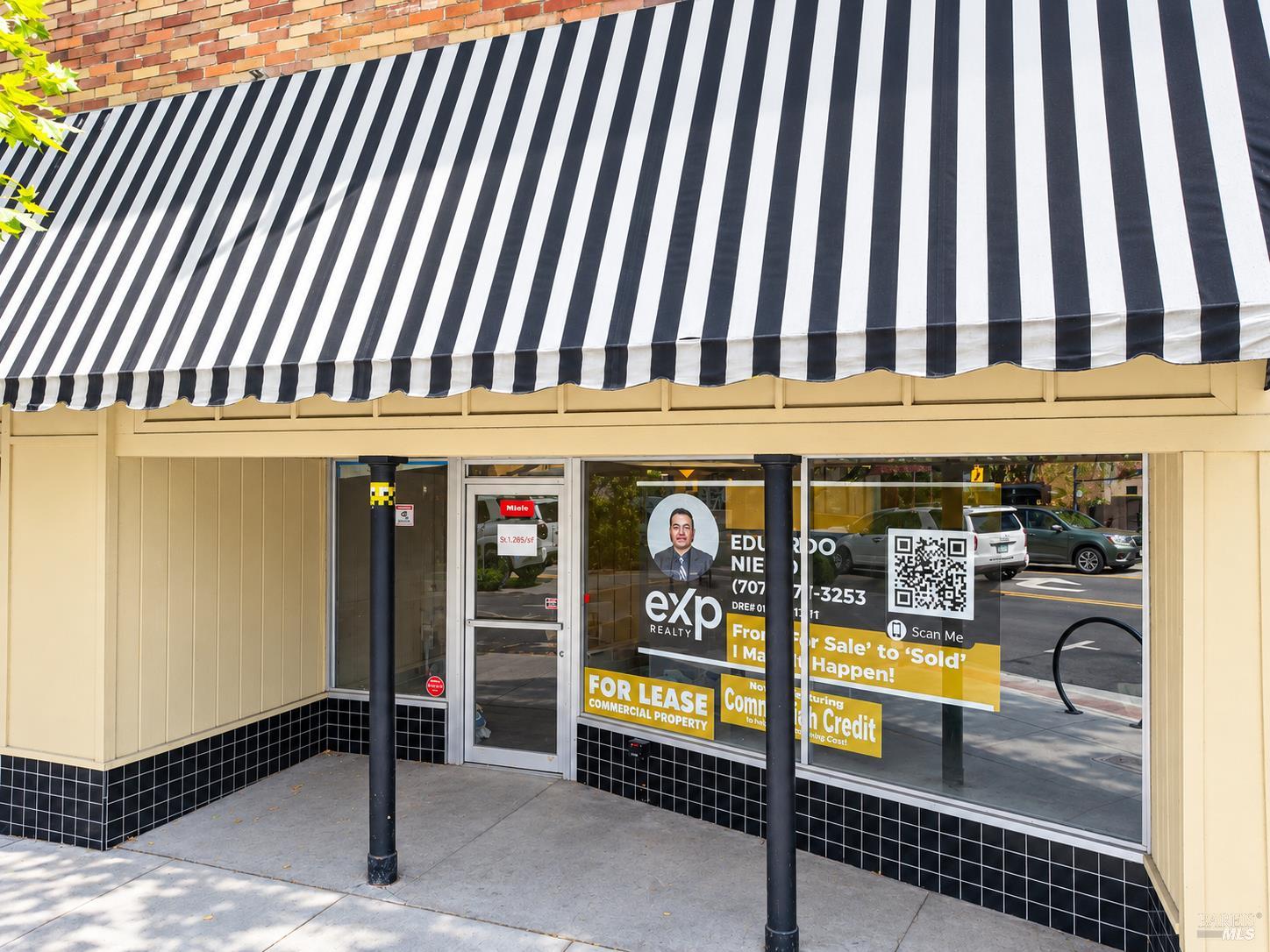 Commercial Lease in Ukiah 3
