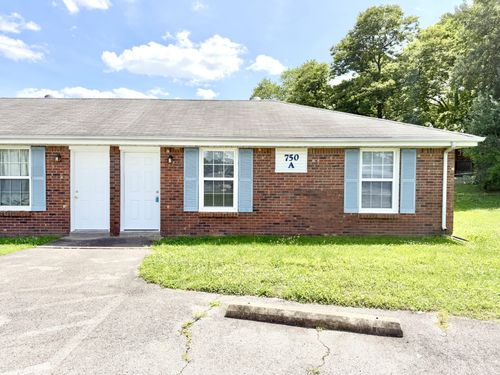 a-750 Bancroft Cir, Clarksville, TN, 37042-8473 | Card Image
