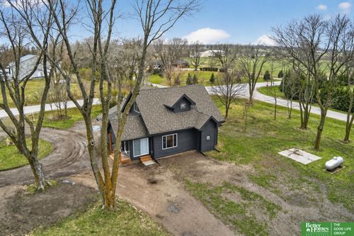 25858 Pacific St, Waterloo, NE, 68069-4804 | Card Image