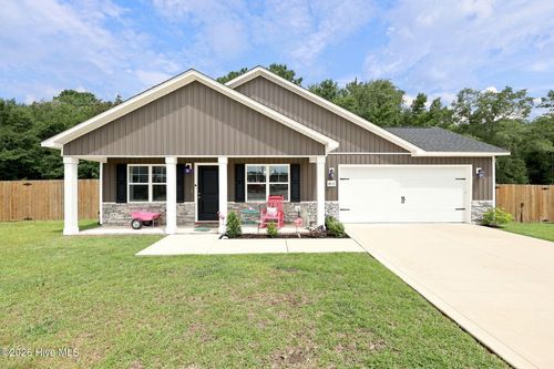 612 Macy Pl, Hubert, NC, 28539 | Card Image