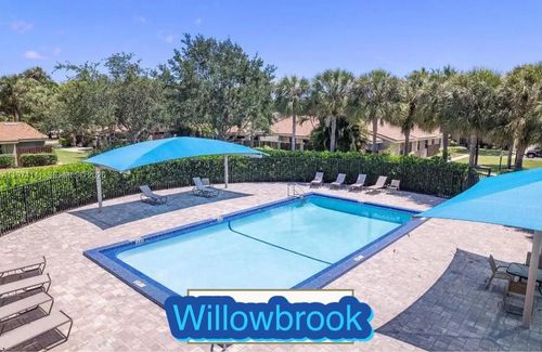 233 Meadows Dr, Boynton Beach, FL, 33436-9131 | Card Image