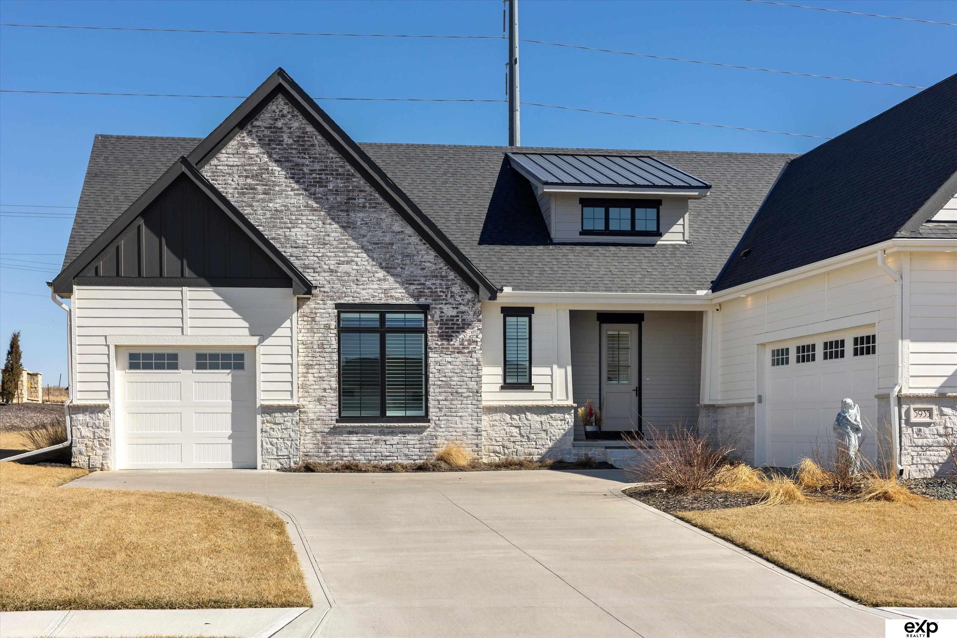Residential in Elkhorn 4
