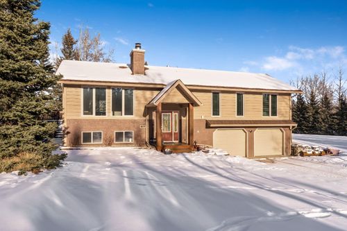 24 Mountain View Pk, Bragg Creek, AB, T0L0K0 | Card Image