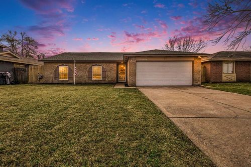 10006 Sparrow Street, La Porte, TX, 77571 | Card Image