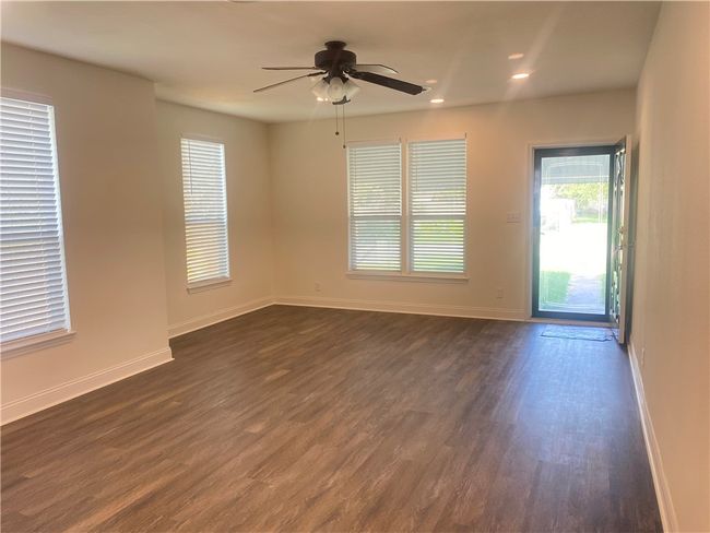 Living Room | Image 5