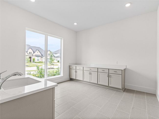 Pomona_Executive_Veronica_72_Kitchen_05 | Image 11