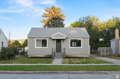 757 S 1000 W, Salt Lake City, UT, 84104-1435 | Card Image