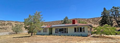 9645 Elizabeth Lake Rd, Leona Valley, CA, 93551-7113 | Card Image