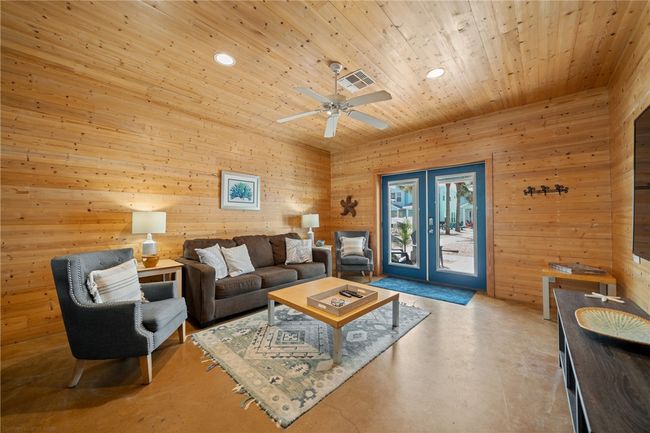 203 - 2120 S 11 Th St, Townhouse with 3 bedrooms, 3 bathrooms and null parking in Port Aransas TX | Image 7