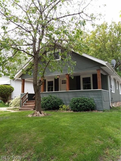 614 Sanford Ave, Akron, OH, 44305-2641 | Card Image