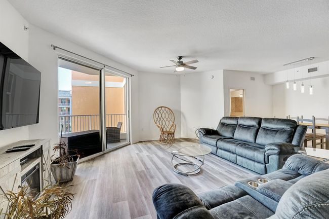 APT-606 - 804 E Windward Way, Condo with 2 bedrooms, 2 bathrooms and null parking in Lantana FL | Image 18