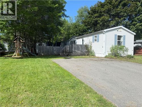147 Morris St, Miramichi, NB, E1V5A7 | Card Image