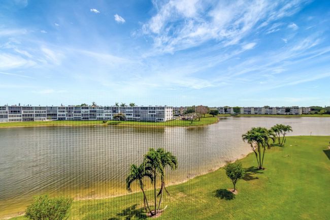 4049 Wolverton C, Condo with 2 bedrooms, 2 bathrooms and null parking in Boca Raton FL | Image 38