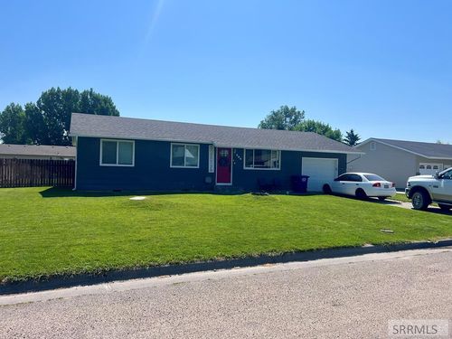 300 N Farnsworth Dr, Idaho Falls, ID, 83401-3846 | Card Image