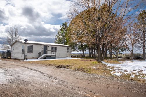 88052 Cedar Ln, Christmas Valley, OR, 97641-2260 | Card Image