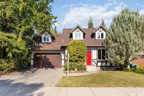 542 Adilman Dr, Saskatoon, SK, S7K7H5 | Card Image