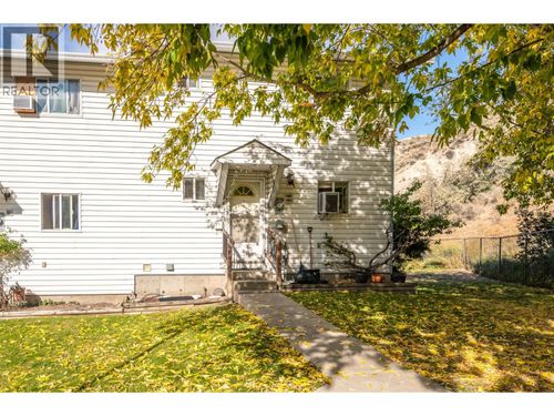 118-3004 S Main St, Penticton, BC, V2A5J6 | Card Image
