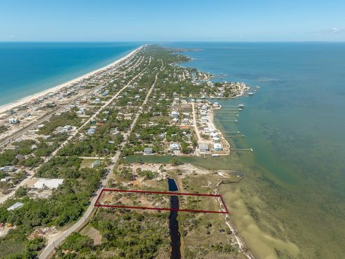 Lot 4 W Bay Shore Dr, St. George Island, FL, 32328 | Card Image