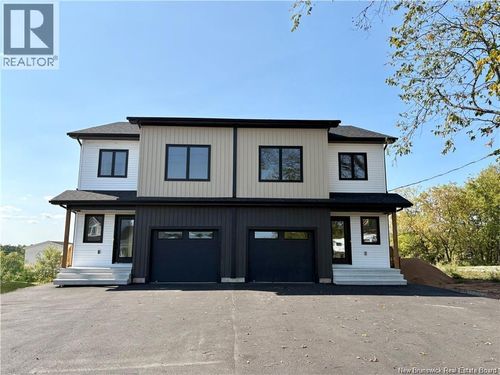 1024 Elmwood Dr, Moncton, NB, E1H2G9 | Card Image