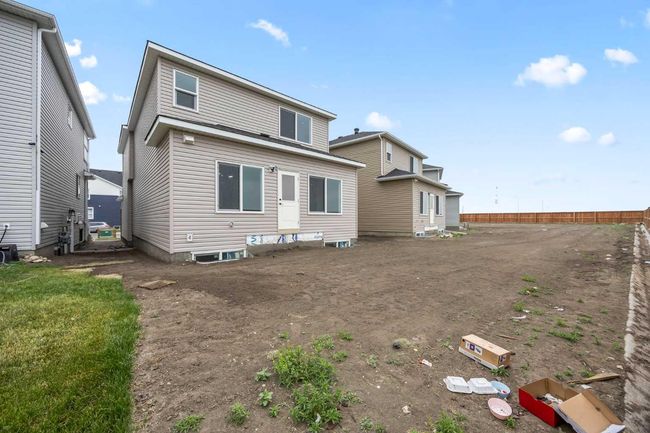 501 Corner Meadows Way Ne, House other with 3 bedrooms, 3 bathrooms and 4 parking in Calgary AB | Image 44