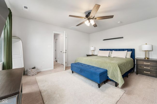 Nice Size and plenty of floor & wall space. | Image 13