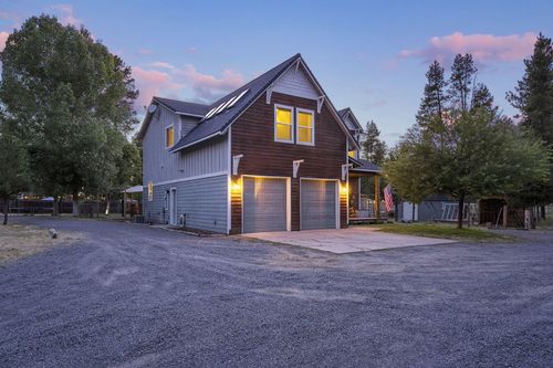 17130 Mayfield Dr, Bend, OR, 97707-2567 | Card Image
