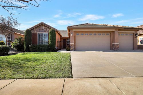 2182 Newcastle Dr, Yuba City, CA, 95991-3449 | Card Image