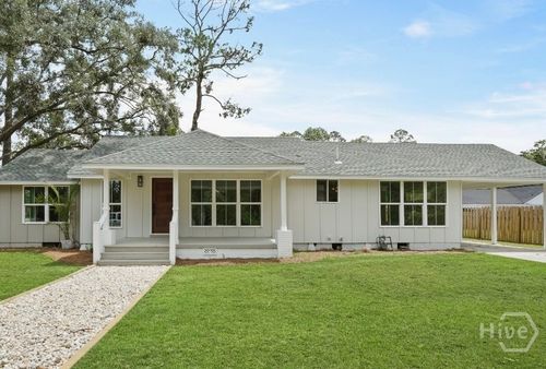 40 Circle Dr, Pembroke, GA, 31321-5439 | Card Image