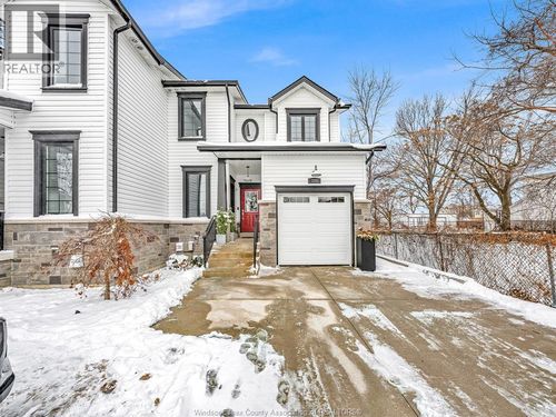 322 Ramsay St, Amherstburg, ON, N9V1Y5 | Card Image