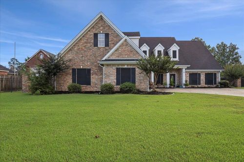 808 Delaware Dr, Bridge City, TX, 77611-2407 | Card Image