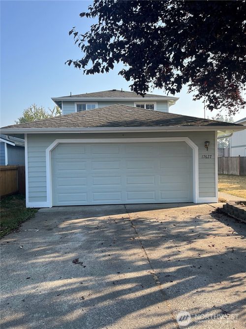 17627 29th Avenue Ne, Marysville, WA, 98271 | Card Image