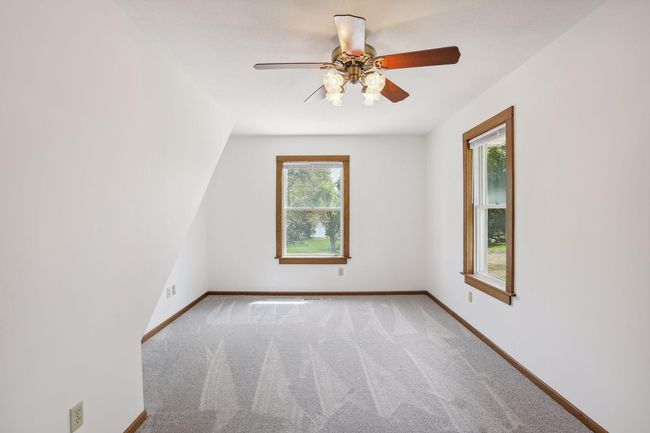 401 Highway 7, House other with 5 bedrooms, 2 bathrooms and null parking in Excelsior MN | Image 21