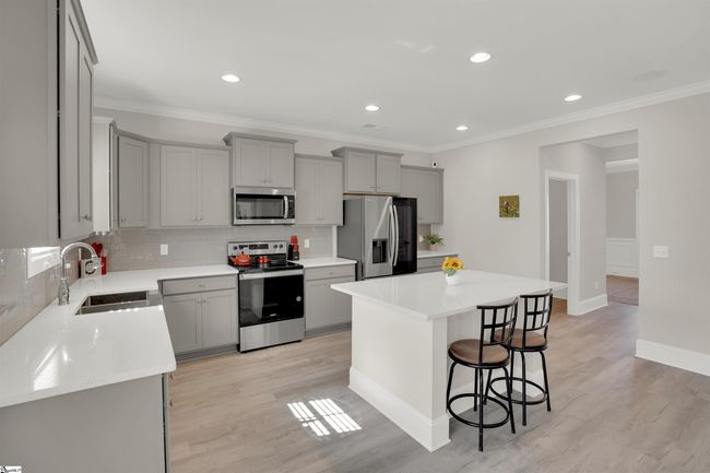 533 Mitscher Way, House other with 5 bedrooms, 4 bathrooms and 2 parking in Chapin SC | Image 10