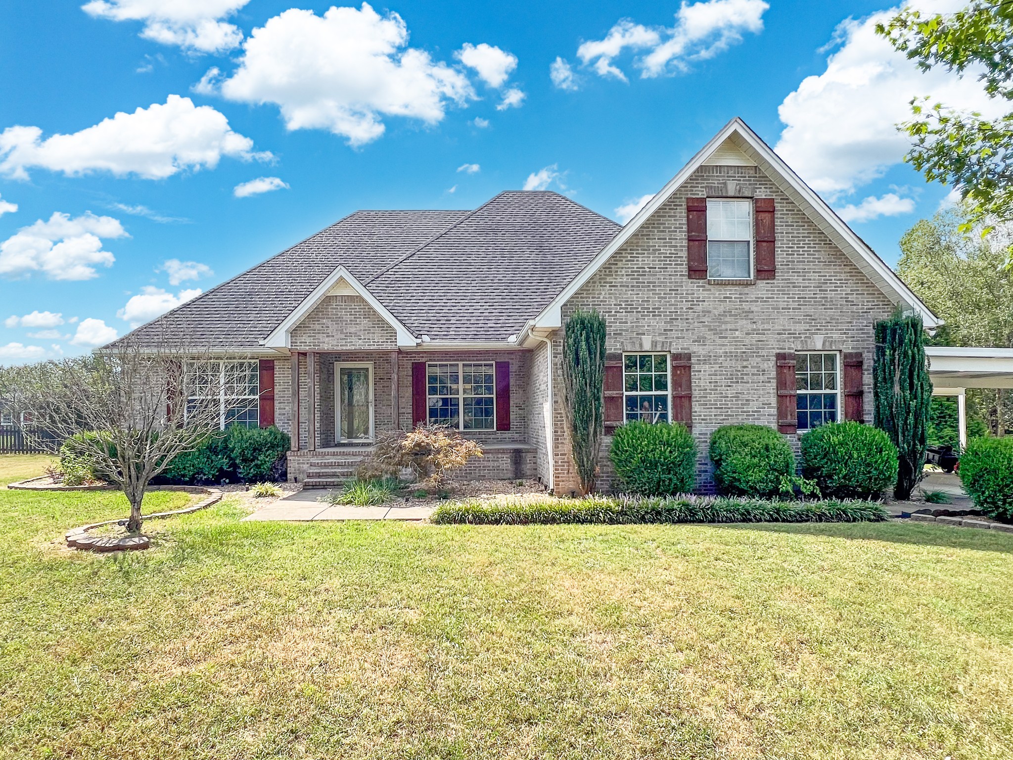 Doubletree Cir, Shelbyville, TN 37160