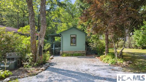 30 Chestnut Walk, Highlands, NC, 28741-8353 | Card Image