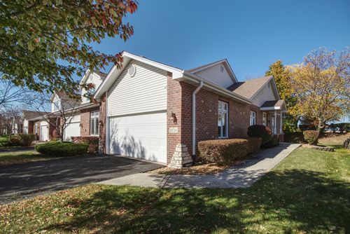 10724 Canterbury Drive, Mokena, IL, 60448 | Card Image