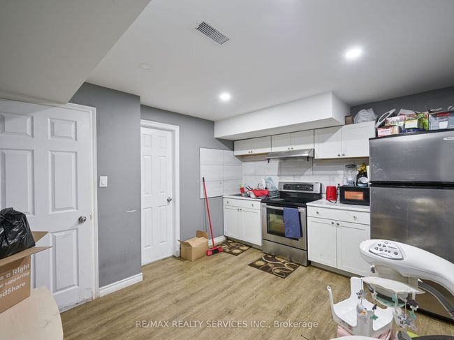 48 Game Creek Cres, House other with 8 bedrooms, 6 bathrooms and 4 parking in Brampton ON | Image 33