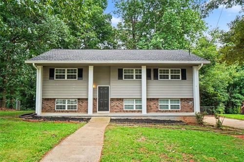 4132 Macduff Dr, Douglasville, GA, 30135-3833 | Card Image