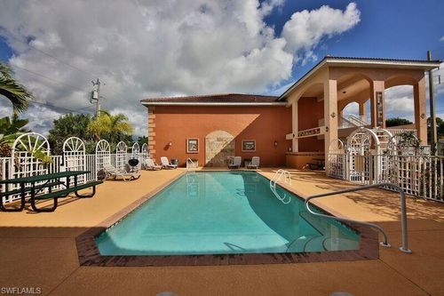 204-3910 Santa Barbara Blvd, Cape Coral, FL, 33914 | Card Image