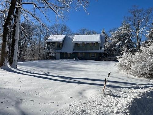 850 Sugarwood Hill Rd, Rutland, VT, 05701-9457 | Card Image