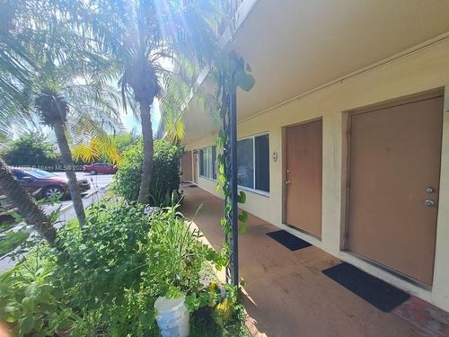 apt-8-2303 S Federal Hwy, Boynton Beach, FL, 33435-7747 | Card Image