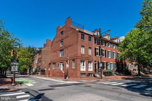 303 Spruce St, PHILADELPHIA, PA, 19106-3801 | Card Image