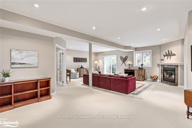 15 Westwind Dr, House attached with 4 bedrooms, 2 bathrooms and 2 parking in Collingwood ON | Image 31