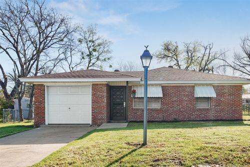 407 Glenn Dr, Weatherford, TX, 76086-5147 | Card Image