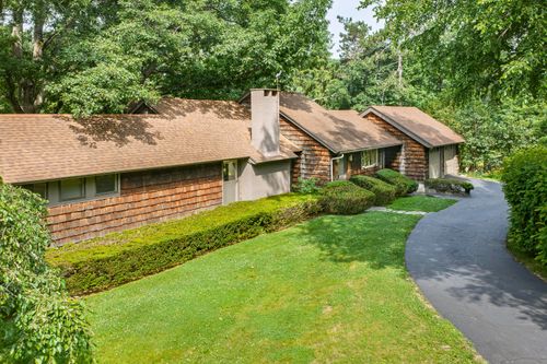 210 Falmouth Rd, Falmouth, ME, 04105-2002 | Card Image