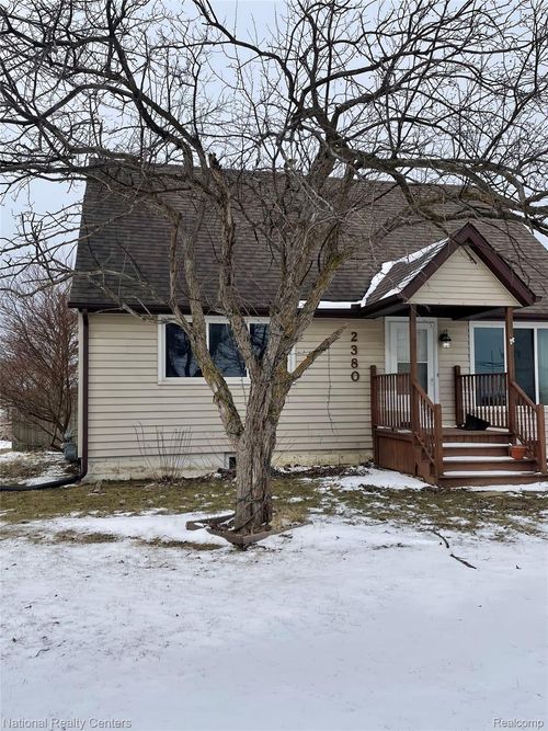 2380 S Van Dyke Rd, Marlette, MI, 48453-9761 | Card Image