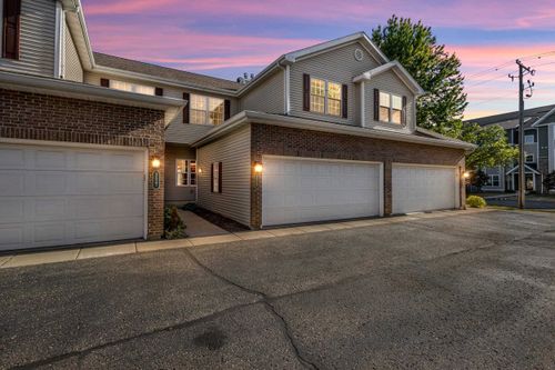 3829 Maple Grove Dr, Madison, WI, 53719-1841 | Card Image